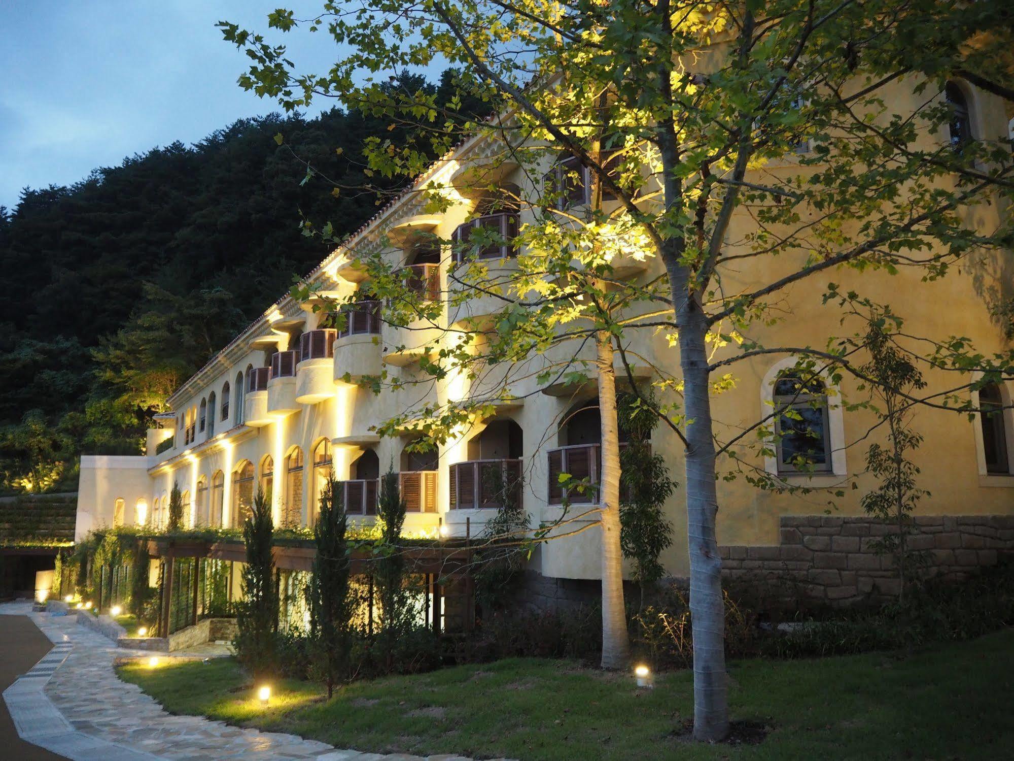 Hotel La Vista Fudžikawagučiko Exteriér fotografie